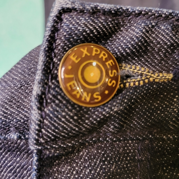Express Fit and flare Dark wash Jeans Size 6 - Picture 3 of 8